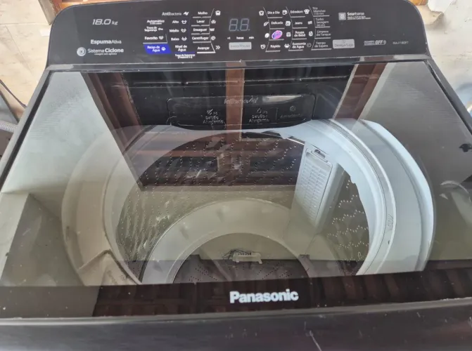 Máquina de Lavar Roupas 18Kg Panasonic