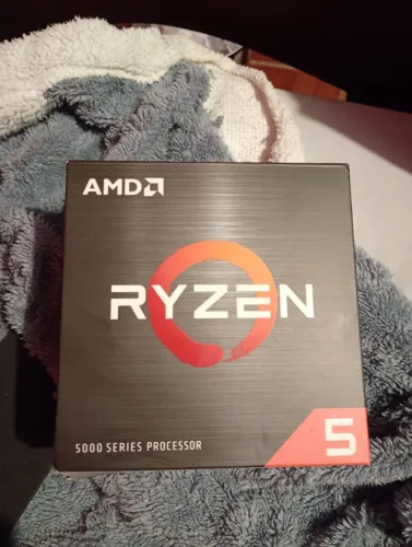 Processador Ryzen 5 5600XT IMPECÁVEL! 4,7GHz Turbo