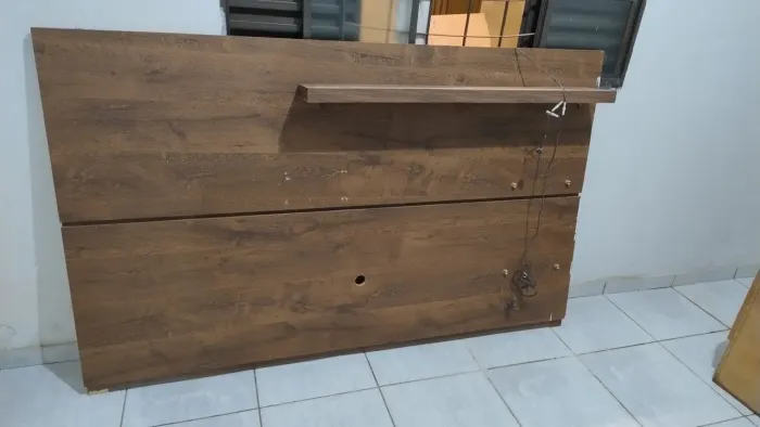 Vende -se painel usando em ótimas condições...tirei da sala pq coloquei outro planejado