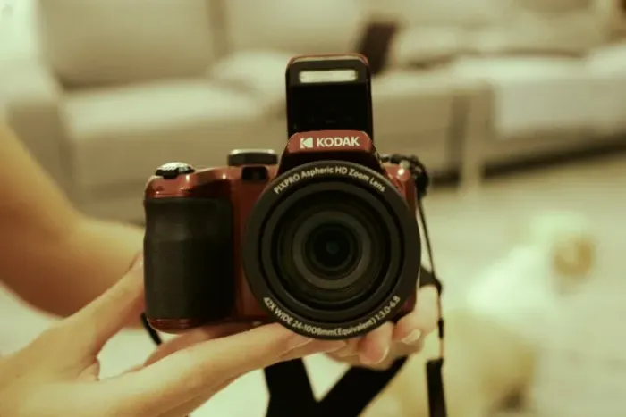 Camera Kodak PixPro AZ425 - Com 2 Baterias e 1 Cartao de memória