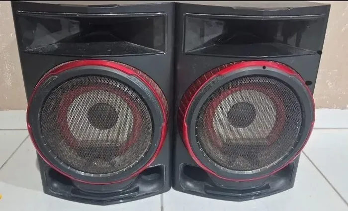 Caixas de som Rádio LG CJ87