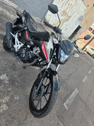 HONDA CG<br><br>160 TITAN<br><br>2025 - ÚNICO<br><br>DONO -