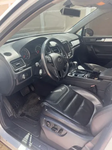 Volkswagen Touareg 3.6 24V V6 280cv Tiptronic 5P 2014