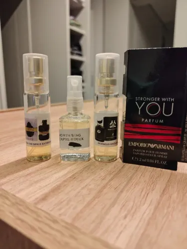 Perfumes miniaturas de 2, 5 e 10ml de acordo com as fotos