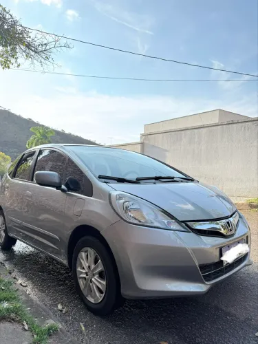 Honda Fit LX 1.4/ 1.4 Flex 8v/16v 5P Aut. 2013