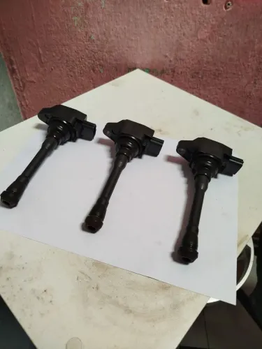 Kit com 3 bobinas de ignição original kwid, Sandero e Logan 1.0 3 cilindro