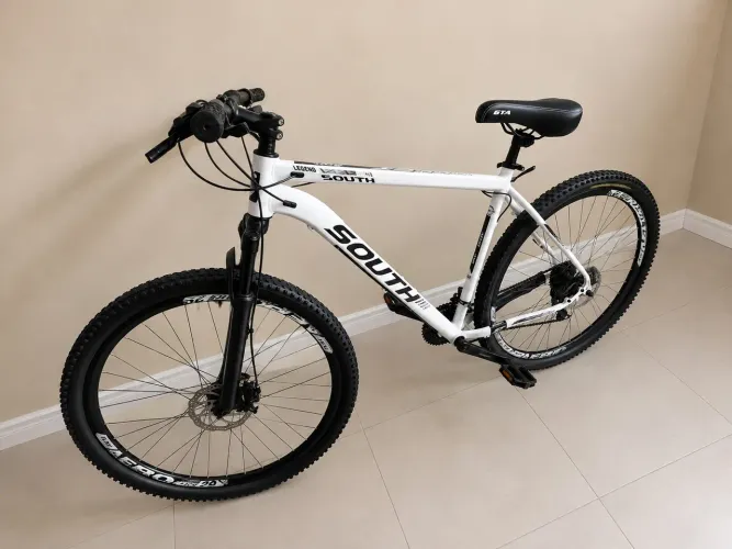 Bicicleta South Aro 29 MTB com Suspensão e Freio a Disco
