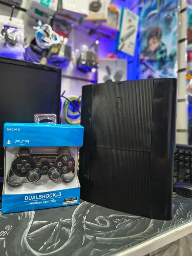 PlayStation 3 Super Slim 250gb D-E-S-B-L-O-Q-U-E-A-D-O com 30 Jogos