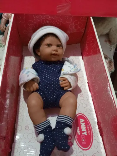 Vendo um bb boneco