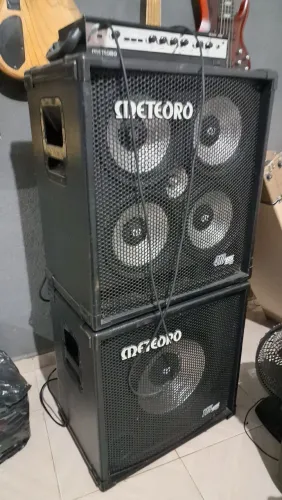 Combo Meteoro, Cabeçote 400MB + 1x15 e 4x10