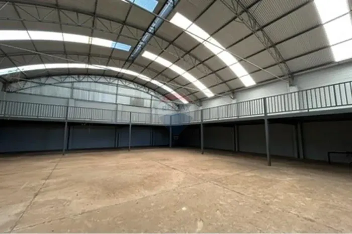 RE/MAX ALUGA GALPÃO COMERCIAL 85M² R$ 30.000 70 VAGAS BARÃO GERALDO - CAMPINAS/SP
