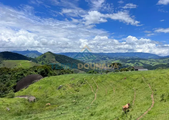 Terreno à venda em Sapucaí Mirim-MG
