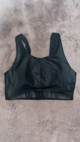 Kit 2 Tops Pretos P - Victoria Sport (Victoria's Secret) + Banila B 