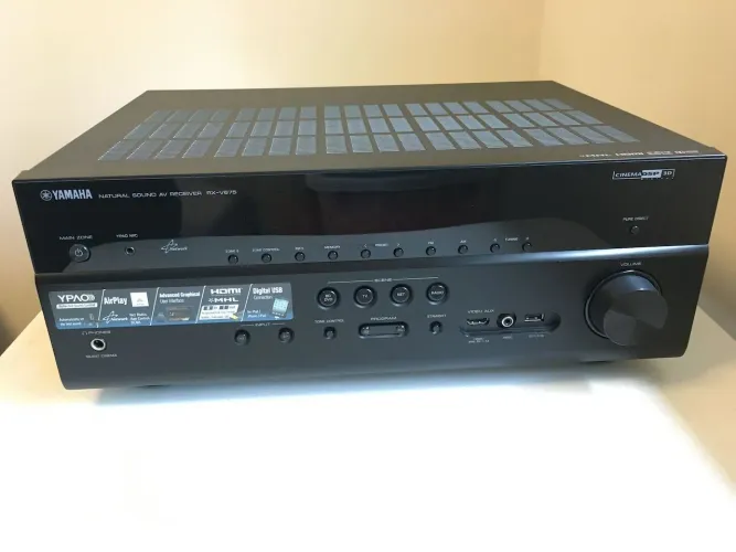 Receiver Yamaha RX-V675