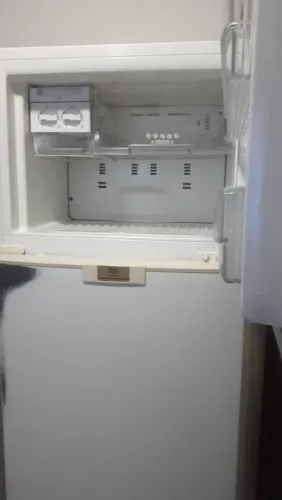 Vendo Geladeira Brastemp 