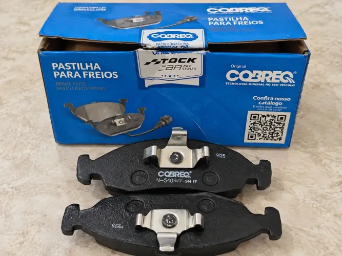 Pastilha de freio dianteira Cobreq N-540 Fiat Palio Punto Strada