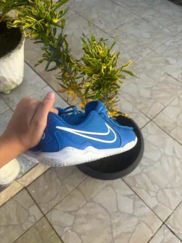 Chuteira Nike tiempo legend 10