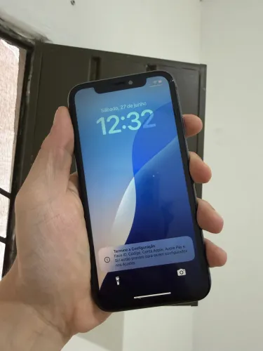 Vende-se iphone 11 64GB