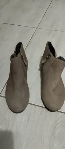 Bota marrom Salto baixo