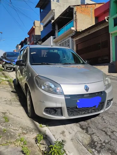 Renault Sandero Authentique Hi-flex 1.0 16V 5P 2014