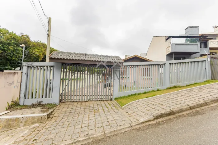 TERRENO COM 367,64 M² E 2 CASAS NO PILARZINHO - CURITIBA/PR!