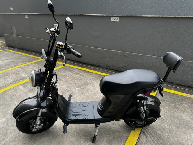 ? X12 Moto Chefe - Moto Elétrica, Econômica e Estilosa