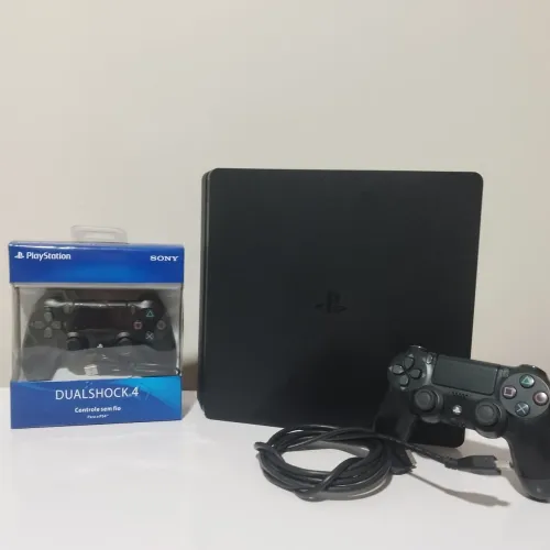 Playstation 4 com 290 jogos mídia digital , duas manetes 