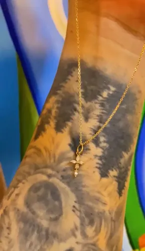 Cordão de ouro feminino