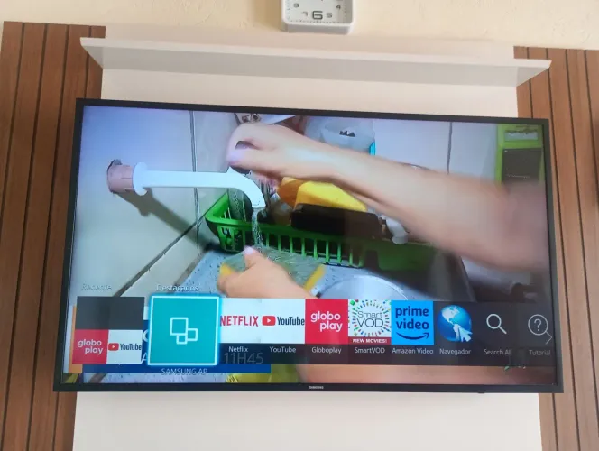 VENDO TV SMART SAMSUNG 50 POLEGADAS FUNCIONANDO PERFEITAMENTE, RETIRADA CONJUNTO CEARÁ