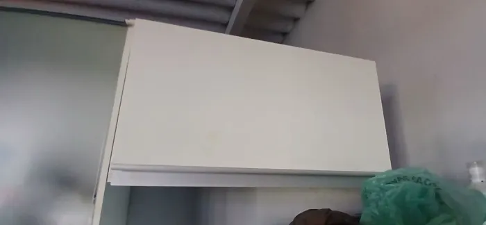 Armário areo pequeno