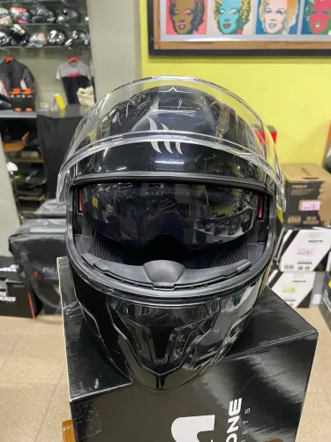 Capacete MT Helmets Thunder preto brilhante 60 seminovo