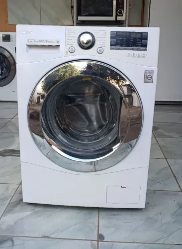 Lava e seca LG 10, 2KG funcionando perfeitamente e com garantia de 90 dias!