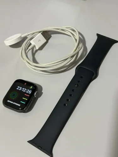 Apple Watch Se Gps 40mm Alumínio Cinza Bateria 73% Usado tela sem risco ou manchas
