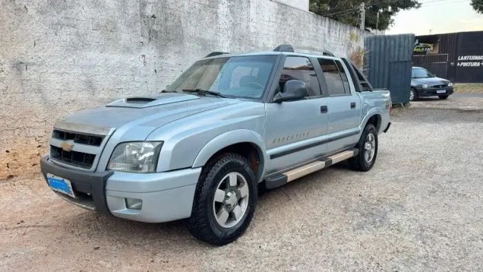 Chevrolet S10 P-up Executive 2.4 MPFI F.power CD 2010