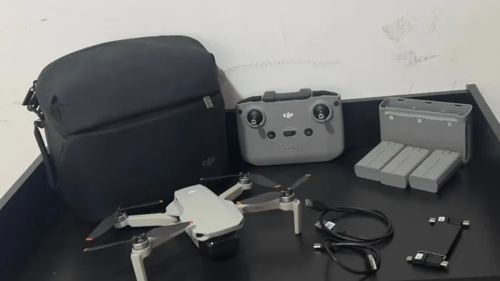 DJI Mini 2 SE completo, 3 baterias, bolsa e acessórios. 