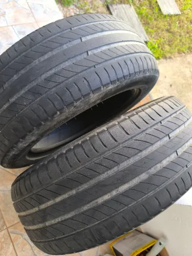 Pneus Michelin 205 55 16 Par