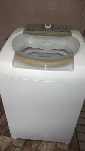 Vendo máquina de lavar roupas Brastemp 11kg valor $600 reais