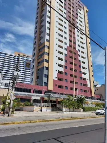 VAGA DE EMPREGO PARA AXULIAR DE COZINHA