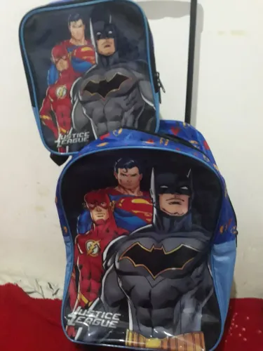 Mochila de carrinho nova nunca usada 
