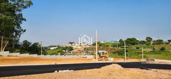 Terreno á venda no condomínio Club Life Granja Vianna