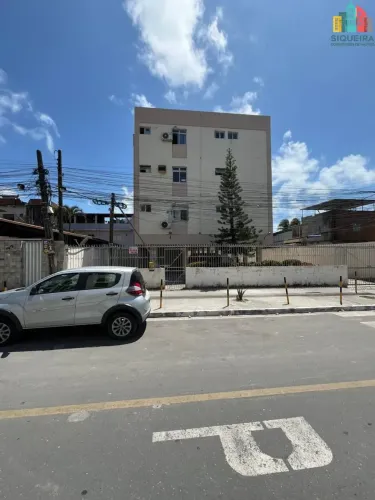 Siqueira Aluga: Apartamento com 03 quartos e Dependencia em Porta Larga.