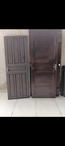 Portas de madeira