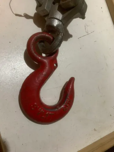 carretilha de içamento ou moitão em alumínio.