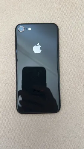 Iphone 8, 64 gb, funcionando 