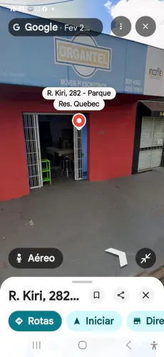 Aluga-se  casa e Baracão 