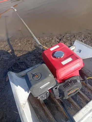 Canoa alumínio 5.5 tamanho com moto *r rapeta 15 kawashima