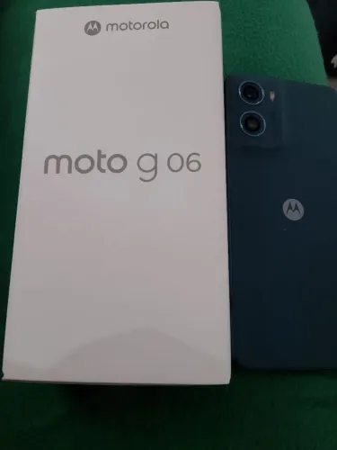 Vendo celular Motorola novo