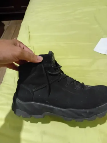 Bota bombel