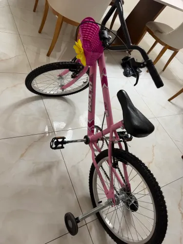 Bicicleta infantil nova