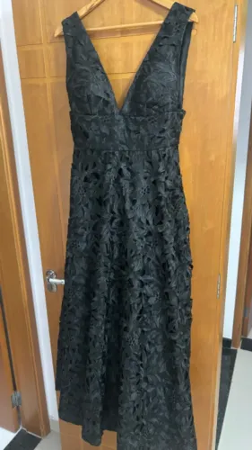 Vestido Sob Medida em Renda - Peça Exclusiva